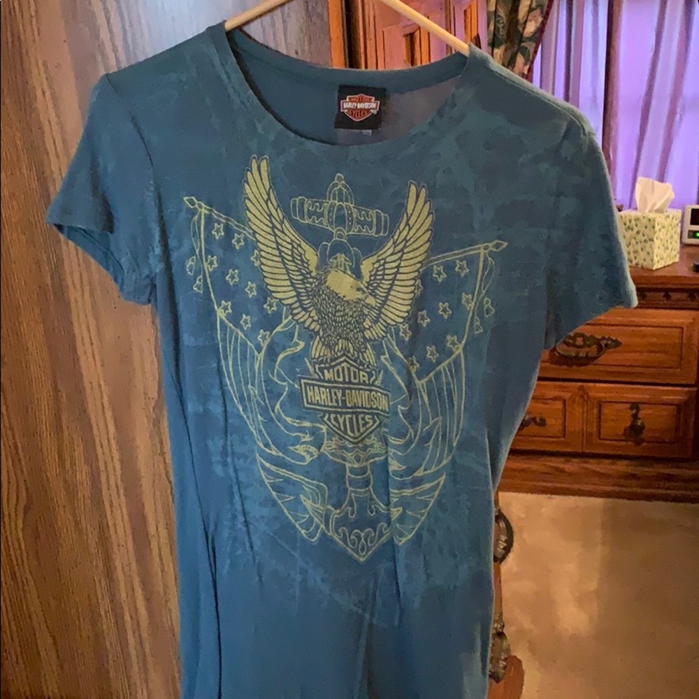 Harley T-shirt. Very light weight and so cute